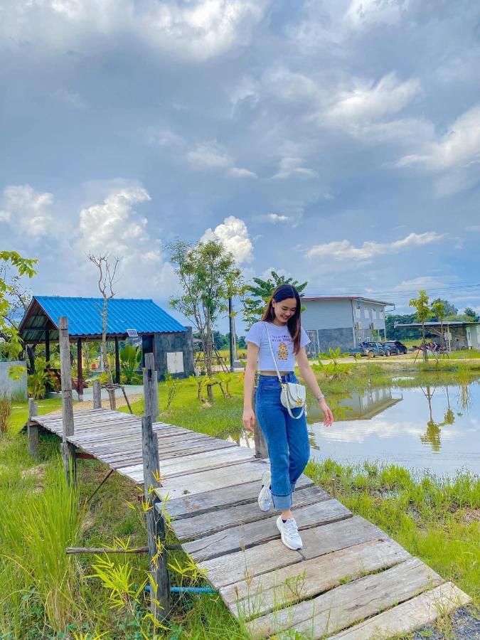 Srihome ยายศรีโฮมแอนแคมป์ปิ้ง Ban Don Tum Exterior foto